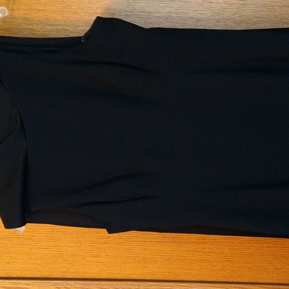 WHBM Cape dress size 8 - Picture 4 of 5
